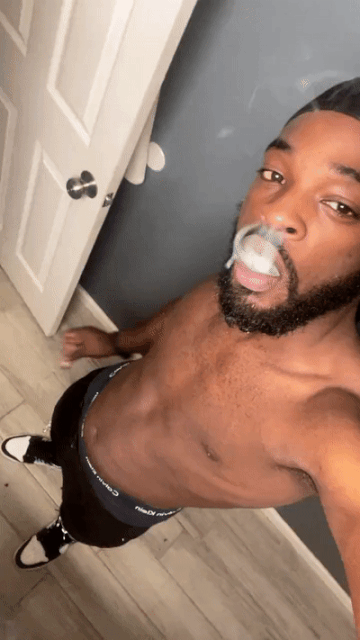 Mario long Sexy Hung Thug Escort Mario long Free Escort Classified Ad