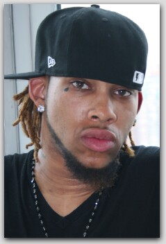 Click to see His Pictures and Videos of Seduction Seduction in a scene with him